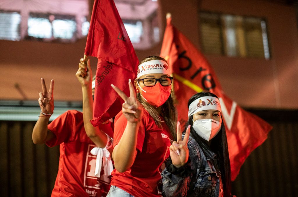 Democratic Progress in Honduras, Setbacks in El Salvador