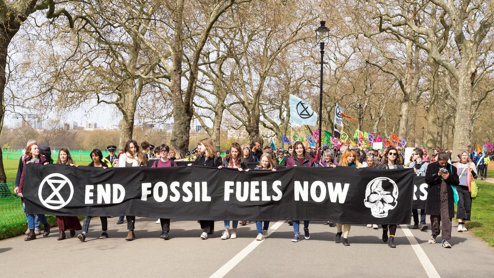 Make the Fossil Fuel Powers Stranded Assets