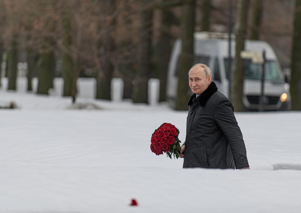 Why Russia’s Backwardness Benefits Putin