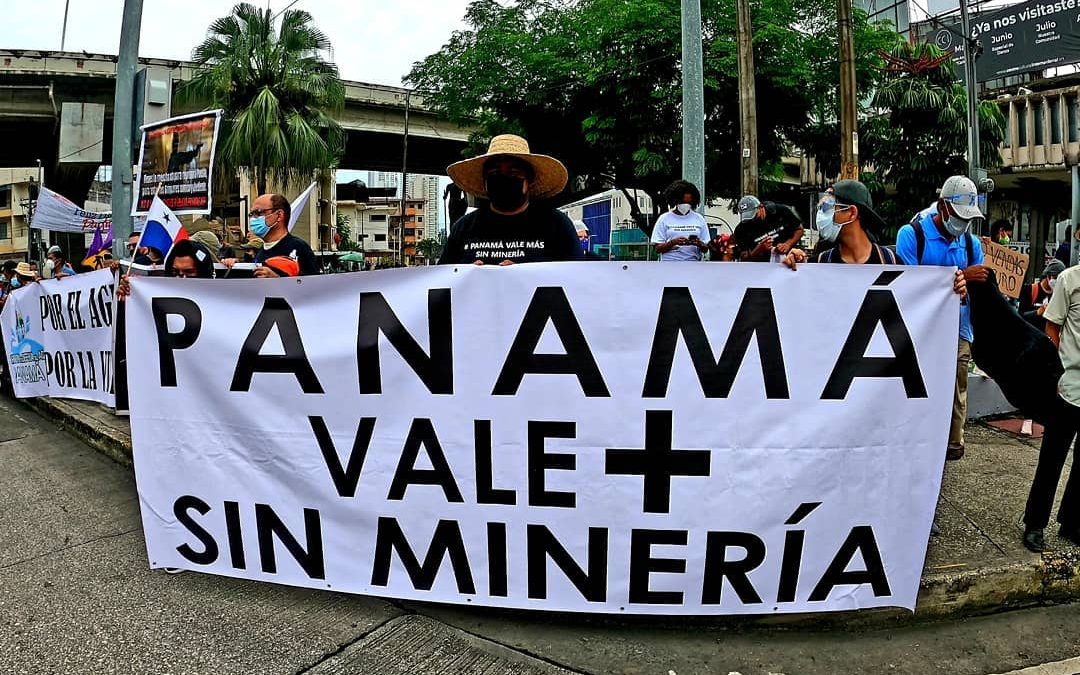 anti-mining-protest-panama