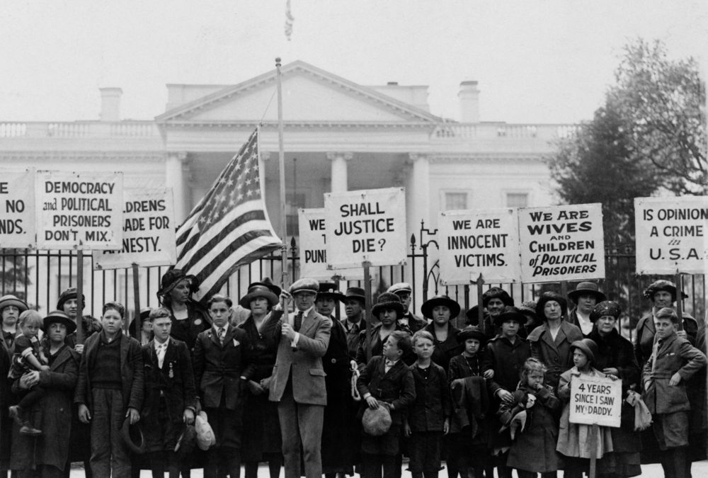 red-scare-political-prisoners-unions-socialists-immigrants